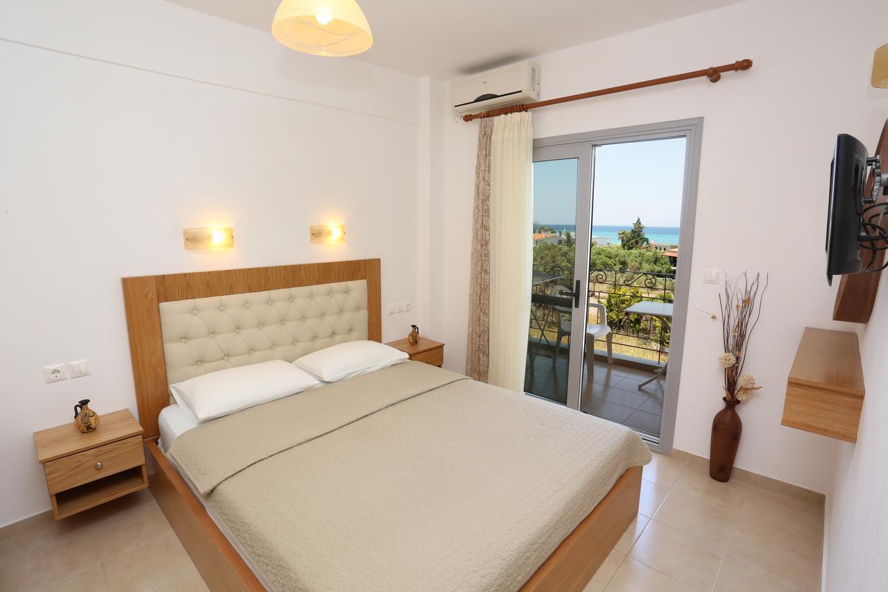 Kastoria Hotel Apartments Hanioti Ngoại thất bức ảnh