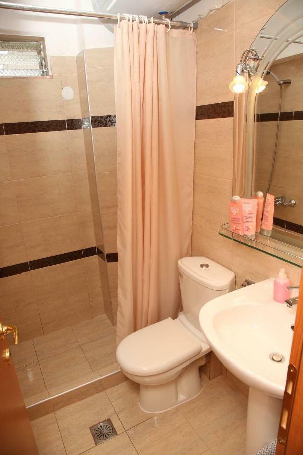 Kastoria Hotel Apartments Hanioti Ngoại thất bức ảnh